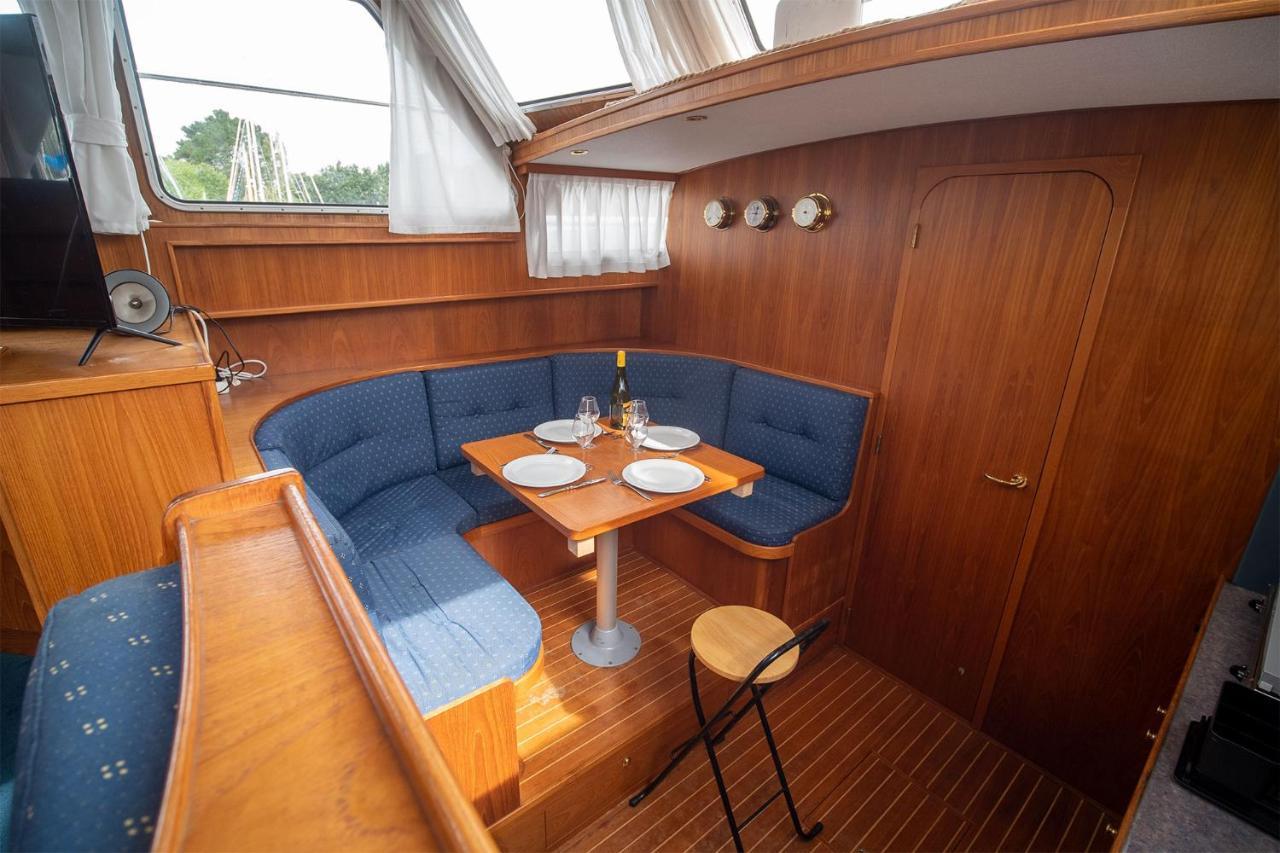 Hotel Vedette Hollandaise De 13 M Pour Sejour Insolite Nivillac Exterior foto